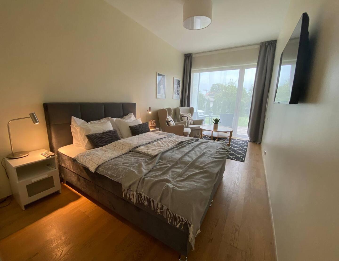 Lovely Aisa Apartment | 2 Terraces Parnu Ngoại thất bức ảnh